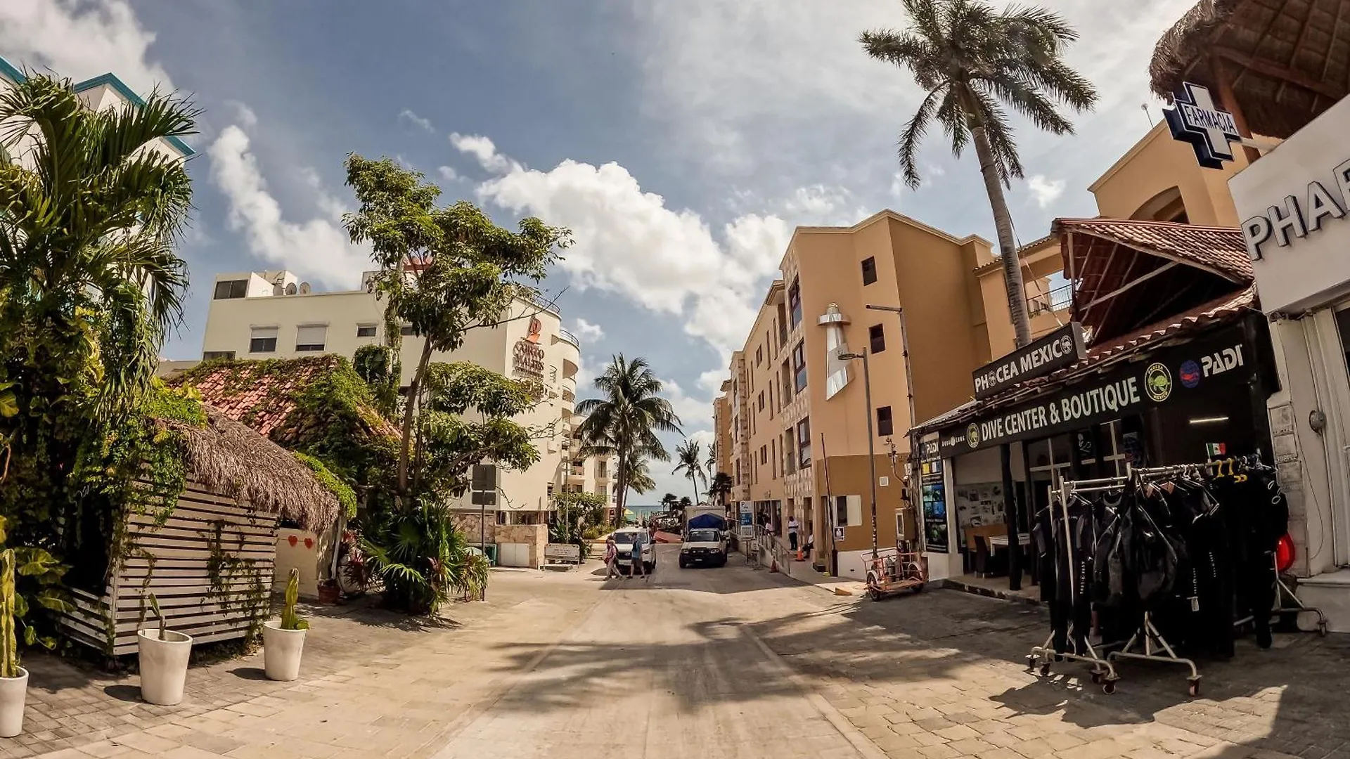 Beachfront Chic At El Faro Resort Playa del Carmen